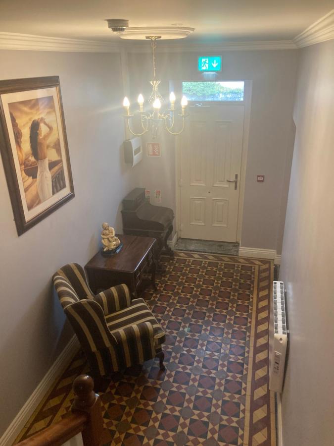 Mcnulty'S Guest House Enniscrone Exterior foto